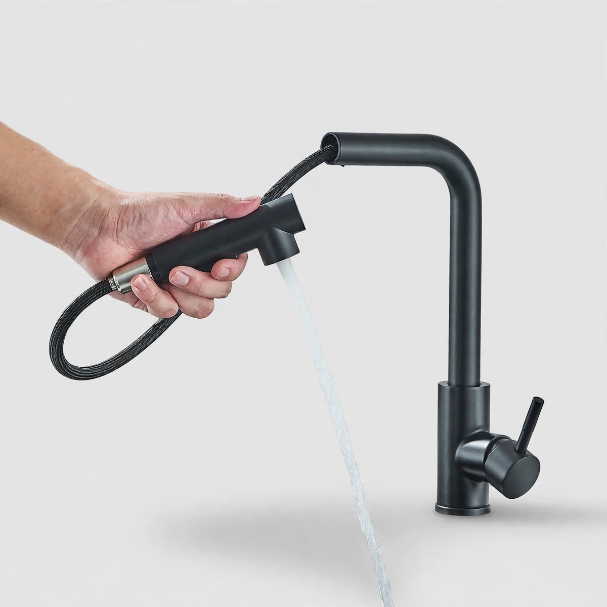 Matte Black Pull-Out Kitchen Tap – Single Lever Mixer Faucet